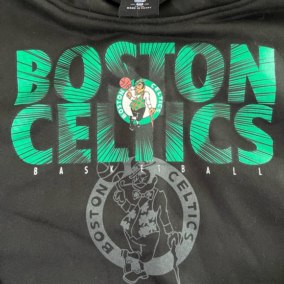 Kids Boston Celtics Sweatshirt and sweatpants - Picture 2 of 5